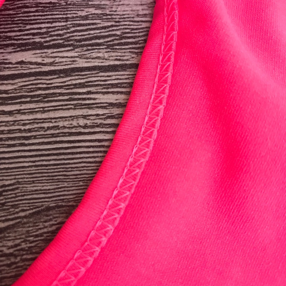 SALE ♡ LAST ONE ♡ Fitness Sport Bra - Picture 3 of 8